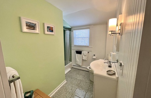 Ogunquit Cama Y Desayuno | Dragonfly Guest House