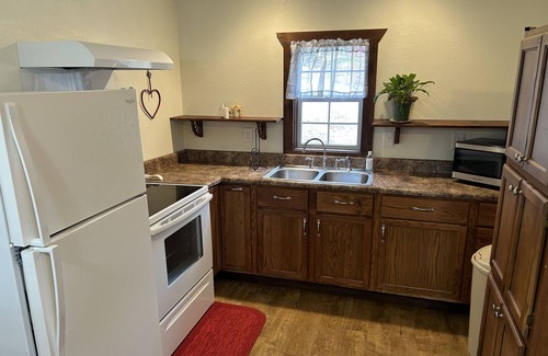 Camden County Casa | Dragonfly Meadows Guesthouse