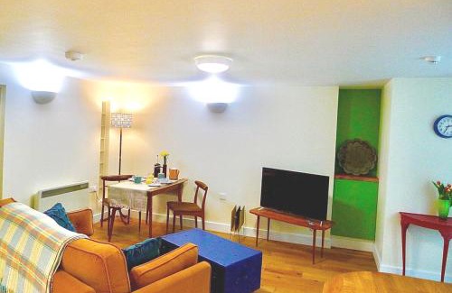 Aberystwyth Apartamento | “Dragons Den” Centrally located Modern Apartment