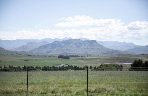 Kwa Sani Casa | Dragons Landing Guest Farm