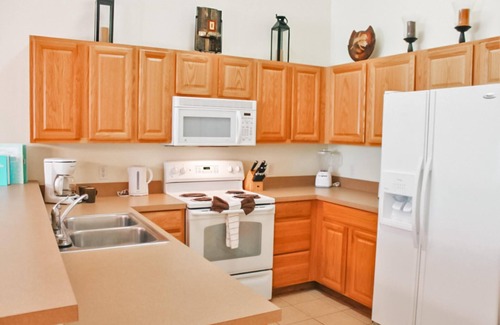 Highgate Park Cabaña | Drayton Place at Highgate Park by Shine Villas