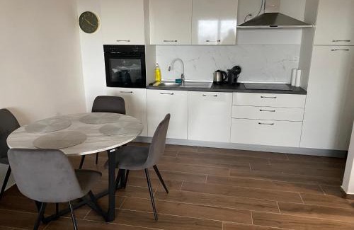 Velika Gorica Apartamento | Dream Apartment VG - Self Check in - Garage