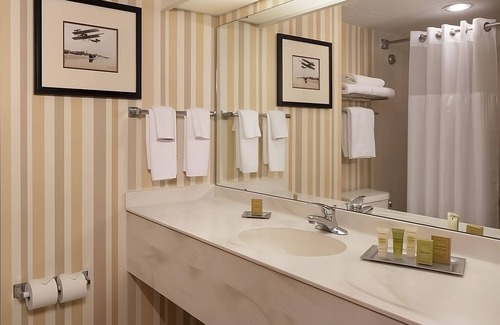 Brush - Stewarts Complejo | Dream Beach Vacay! FOUR Units, 2 Swimming Pools & Spa! Right on the Beach
