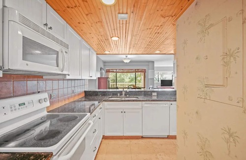 Spanish Wells Apartamento | Dream condo unbeatable location