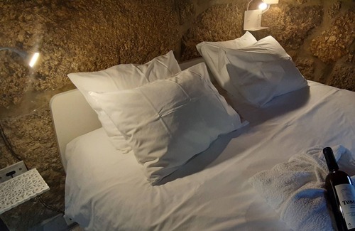 Paredes Casa | Dream corner by waterfalls, 20 min to Porto - Suite1