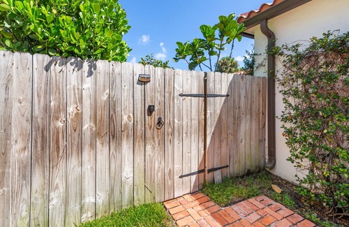 Old Northwood Casa | Dream Downtown Guest House