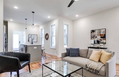 Church Hill Casa | Dream Home for Traveling Nurses - Close to Main Hospitals!