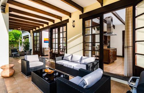 Tamarindo Villa | Dream House in prestigious Hacienda Pinilla