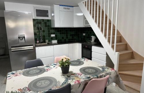 Villejuif Villa | Dream House Paris 5 chambres proche M7et M14