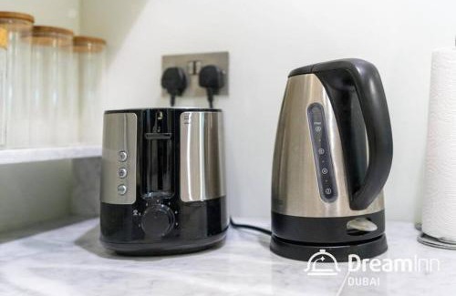 Dubai Festival City Apartamento | Dream Inn - Contemporary 2BR Marsa Tower
