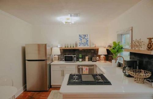 Panama City Casa | Dream On – Style & Comfort near Historic Downtown Panama City and Beaches
