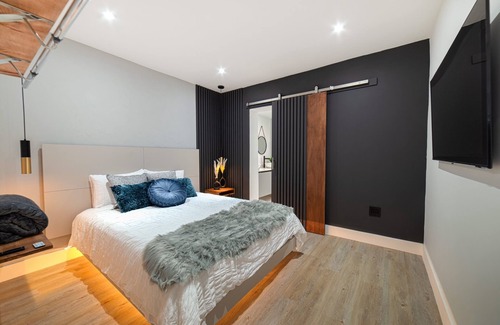 Ludlam Cama Y Desayuno | dream space to relax in miami