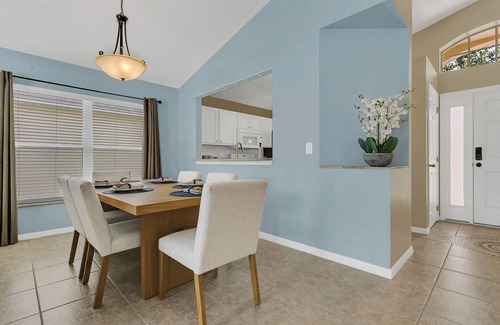 Westridge Casa | Dream Stay Orlando with pool and movie theater. Minutes away from Disney World