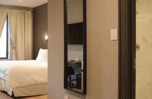 Northeast Mississauga Casa | (4)Toronto Pearson (YYZ) Boutique Hotel