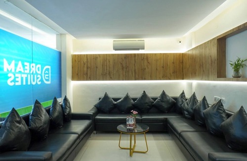 Kukatpalli Hotel | Dream Suites Hotel