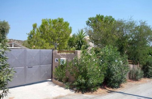 Kropia Villa | Villa de ensueño con priv. Piscina U. Vista al mar, u festivos. Athenbesichtig. 280, - € p. De noche