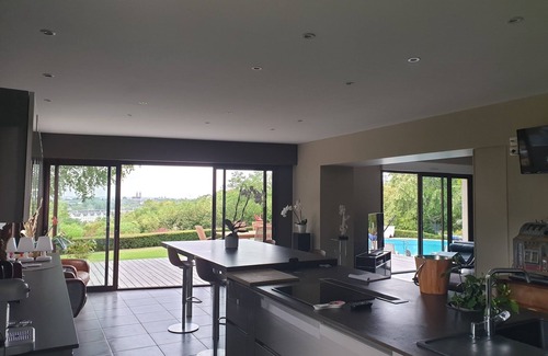 Tours Villa | Villa de ensueño con una vista excepcional de Tours y su catedral.