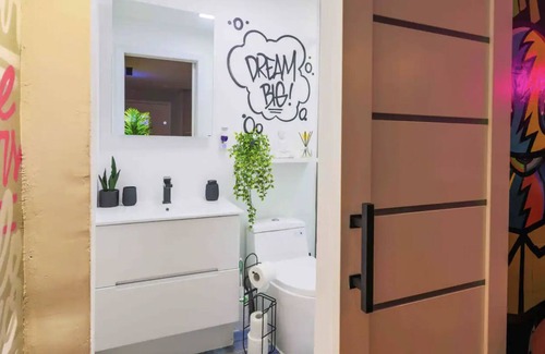 Belleville Apartamento | DreamBox Vrbo! Where Dreams Become A Reality!