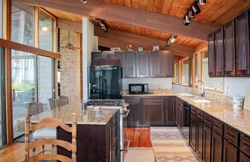 Davis Wharf Casa | Dreamers Bay
