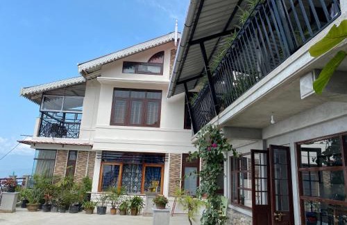Karsiyang Casa | Dreamhome Stay