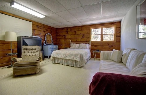 Dyer's Bay Cama Y Desayuno | Dreamland II Bed and Breakfast