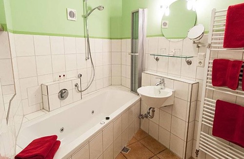Bernkastel Casa | Sueños de la noche Habitación romántica - Fairytale Hotel