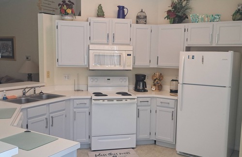 Lindfields Villa | 'Dreamstay' 4 BR Exec Historia Única casa con piscina cerca de Disney-