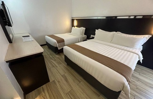 Downtown Kota Kinabalu Hotel | Dreamtel Kota Kinabalu