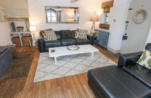 Crigglestone Casa | Dreamwood Cottage