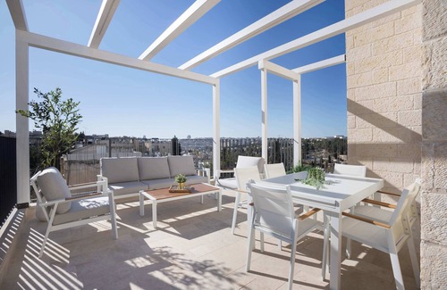 Rehavia Apartamento | Dreamy 3BDR, In Rechavia By Isrentals