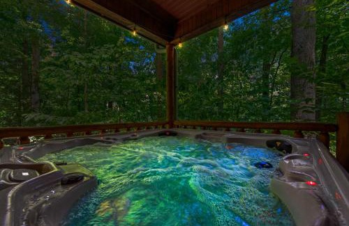 Townsend Casa | Dreamy Cabin & Outdoor Oasis! Mins to Nat'l Park!