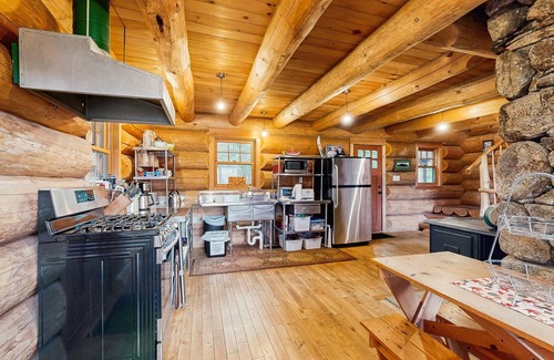 Franconia Casa | ¡Cabaña de ensueño que admite perros cerca de la estación de esquí Cannon Mountain!