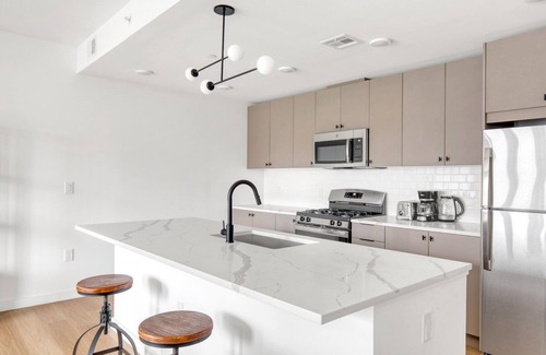 Hoboken Apartamento | Dreamy Hoboken 1BR w/ Elevator, Gym, Terrace & Courtyard, by Blueground