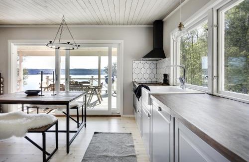 Sodertalje Municipality Casa | Dreamy House w. private dock by the Baltic sea