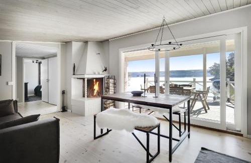 Sodertalje Municipality Casa | Dreamy House w. private dock by the Baltic sea