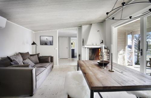 Sodertalje Municipality Casa | Dreamy House w. private dock by the Baltic sea