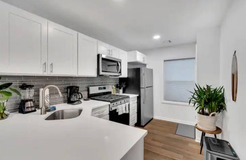 Bradley Beach Casa | Dreamy Mid-Century 3BR Bungalow