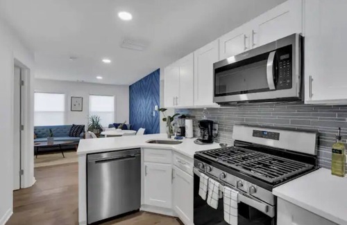 Bradley Beach Casa | Dreamy Mid-Century 3BR Bungalow
