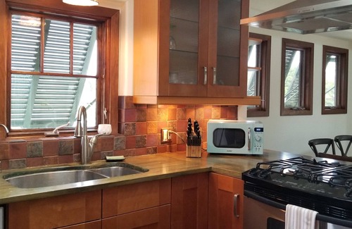 Leucadia Casa | Dreamy, one-of-a-kind beach bungalow on Neptune! Hot tub/2 blocks to beaches.