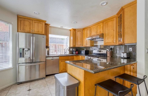 Cambrian Casa | Dreamy San Jose 3BR w/ Backyard, near Houge Park & Hikes, by Blueground