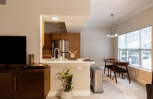 Waltham Apartamento | Dreamy Waltham 1BR w/ Gym & W/D, nr Shops & Groceries, by Blueground