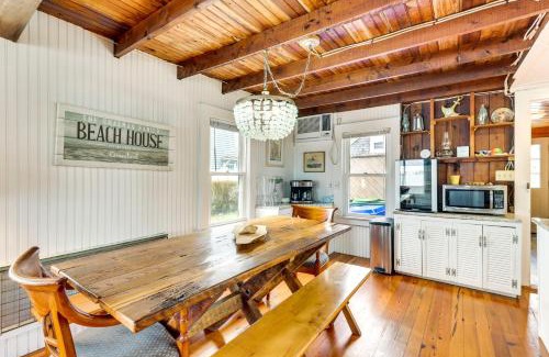 Westbrook Center Casa | Dreamy Waterfront Westbrook Home on Private Beach