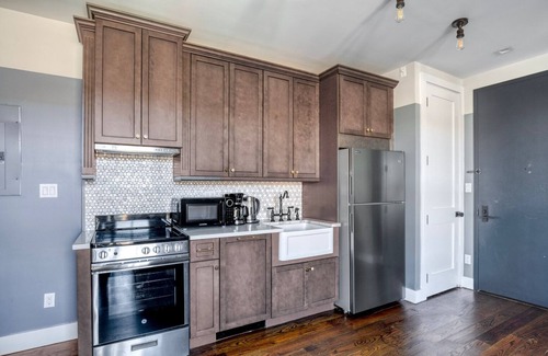 Williamsburg Apartamento | Dreamy Williamsburg 1BR w/ W/D & Gym, nr Domino Park, by Blueground