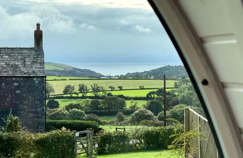 Widegates Casa | Dreckly cabin - Lydcott Glamping with Cornish sea views
