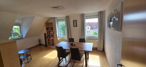Weingarten Apartamento | Drei Zimmer Appartment mit Küche & Bad