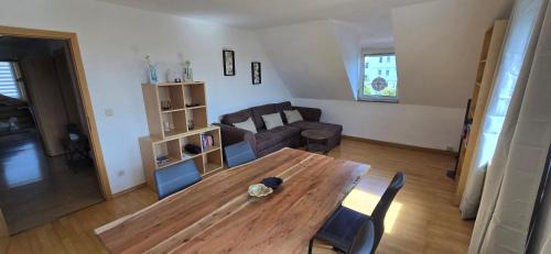Weingarten Apartamento | Drei Zimmer Appartment mit Küche & Bad