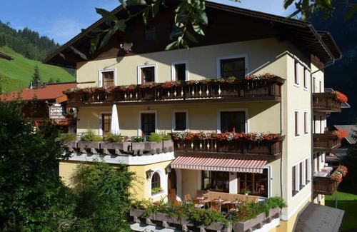 Huettschlag Hotel | Dreibettzimmer "edelweiss" ab 6 ÜN Sommer - Hotel Almrösl