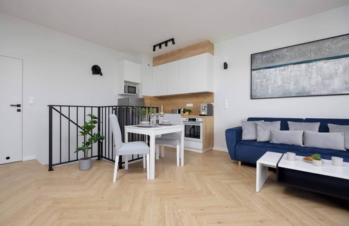 Serock Apartamento | Drewnowskiego 7A Zegrze Modern Apartment by the Lake Parking & Sauna