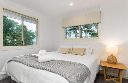 Byron Bay Villa | Drift - 3 BR home near town & beach with pool