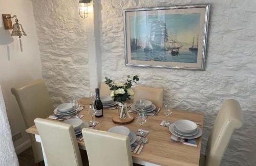 Brixham Casa | Drift Cottage - Fisherman's Cottage Brixham harbour